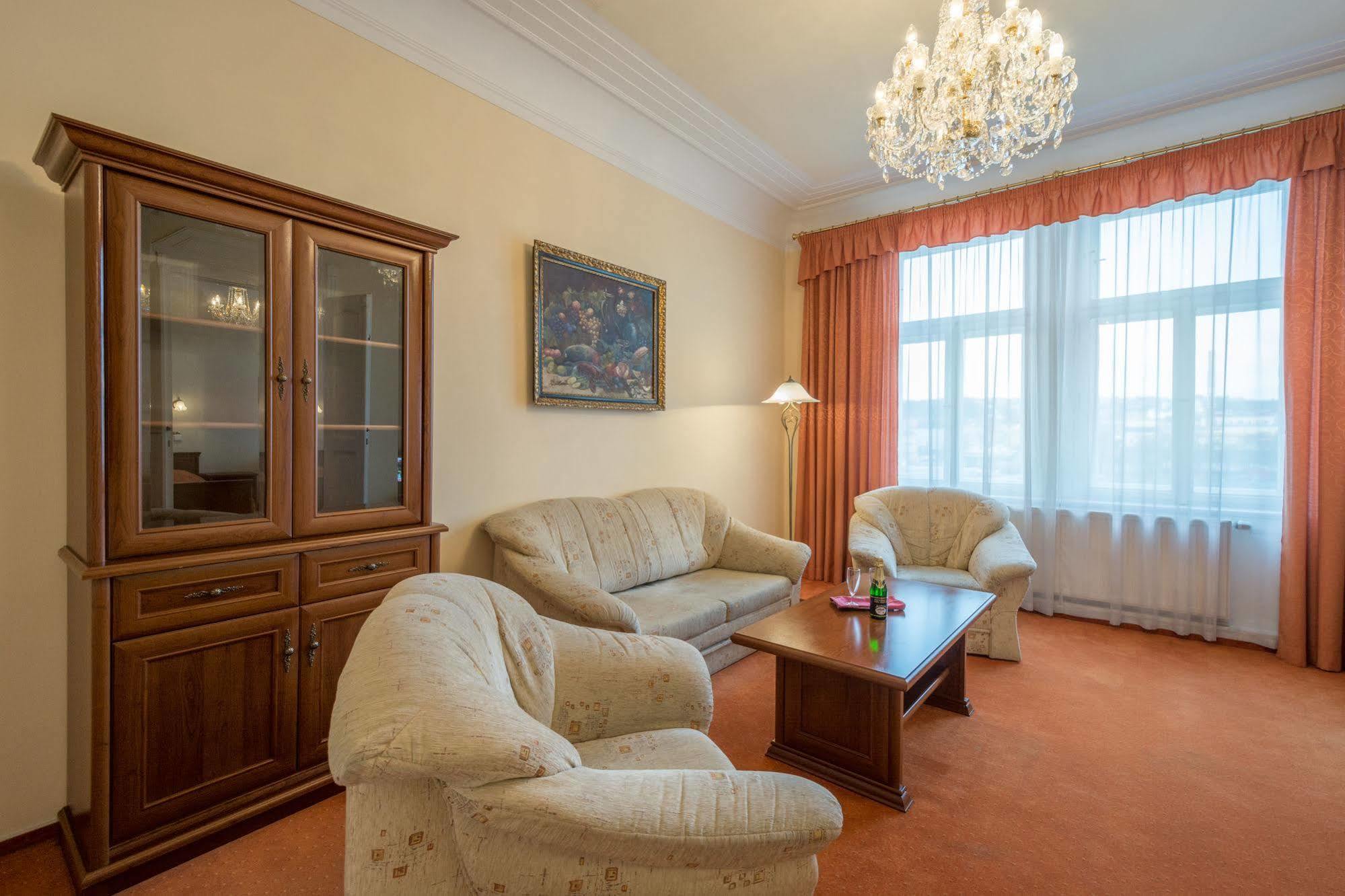 פראג Hotel & Residence Royal Standard מראה חיצוני תמונה