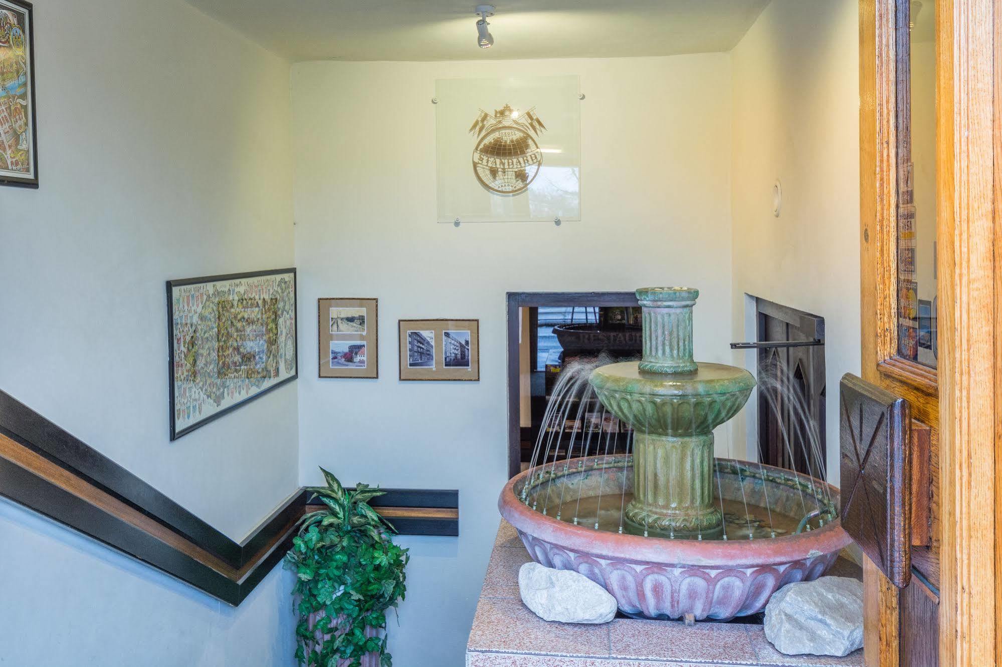 פראג Hotel & Residence Royal Standard מראה חיצוני תמונה