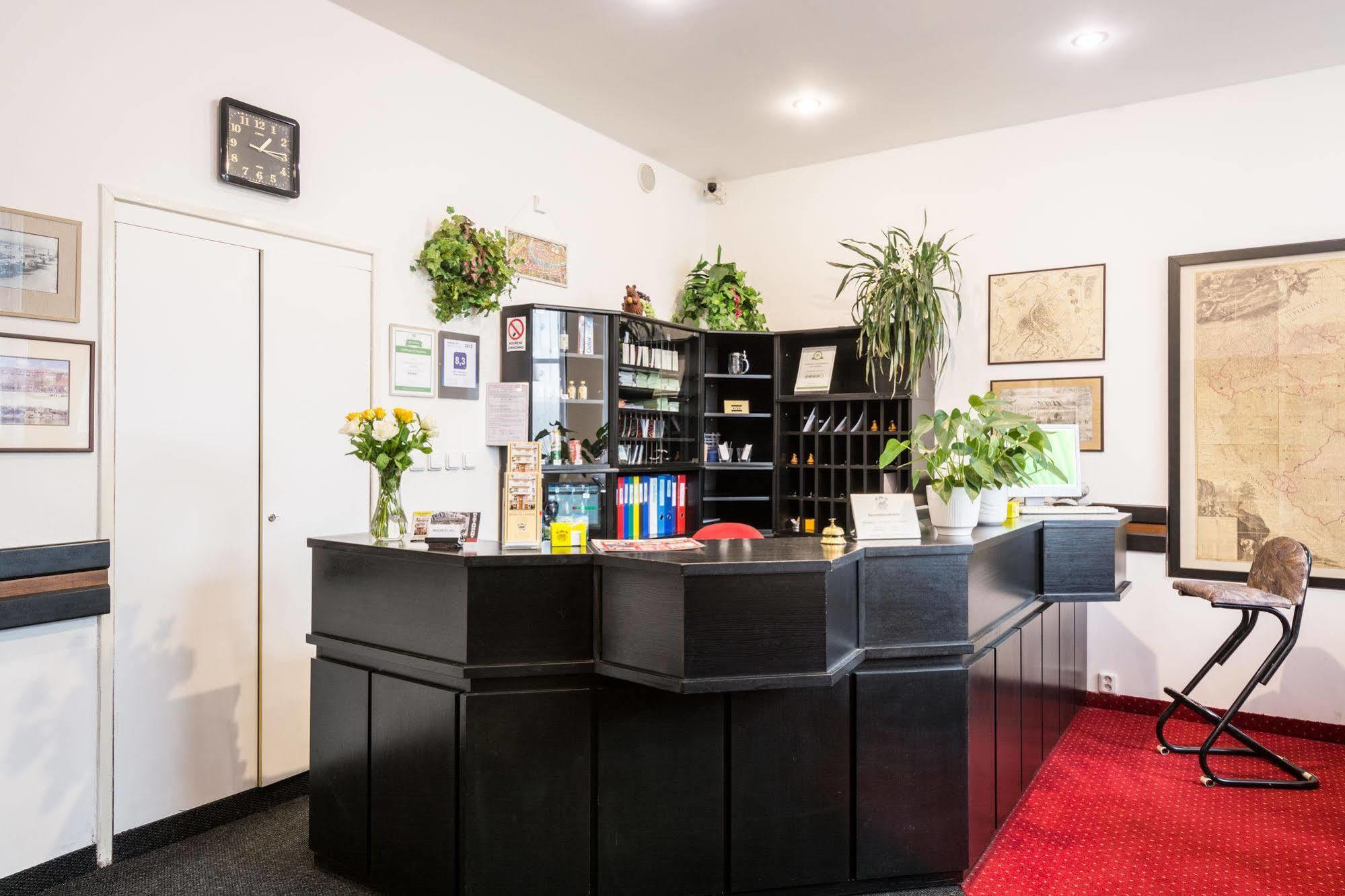 פראג Hotel & Residence Royal Standard מראה חיצוני תמונה
